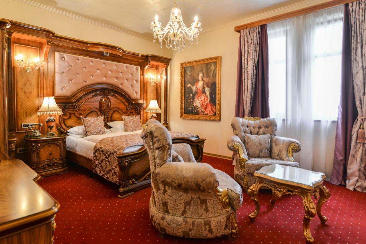 Premier Prezident Garni Hotel And Spa Sremski Karlovci Exterior foto