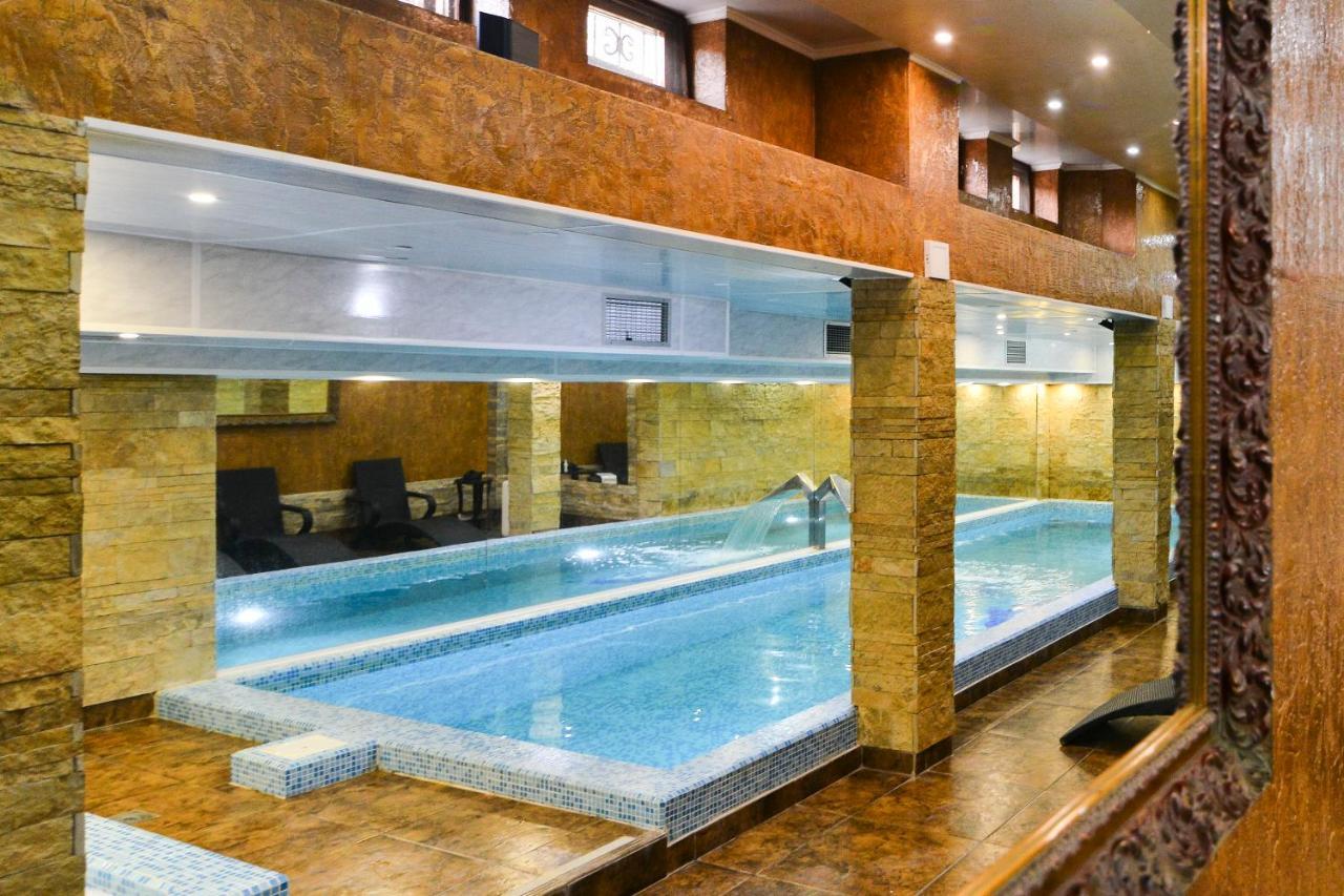 Premier Prezident Garni Hotel And Spa Sremski Karlovci Exterior foto